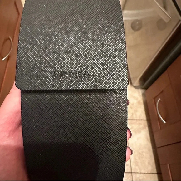 Prada sunglasses PR 01YS in havana frame with gradient lenses - Picture 8 of 14